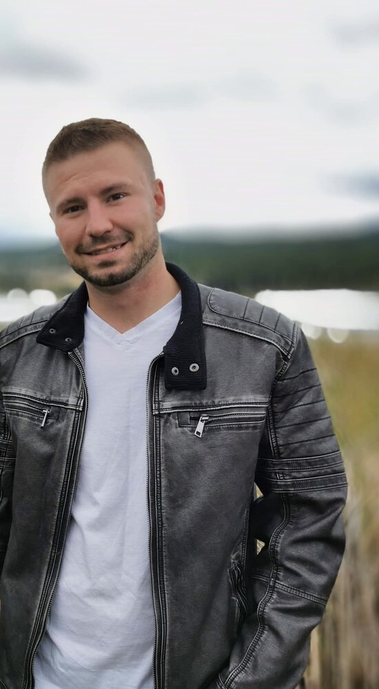 Ryan  Lindsay